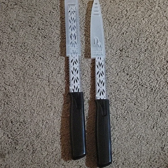 Knife Set (With Knife Sharpener) - Picture 4 of 4